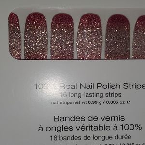 Color street nail strips in Coral Bay